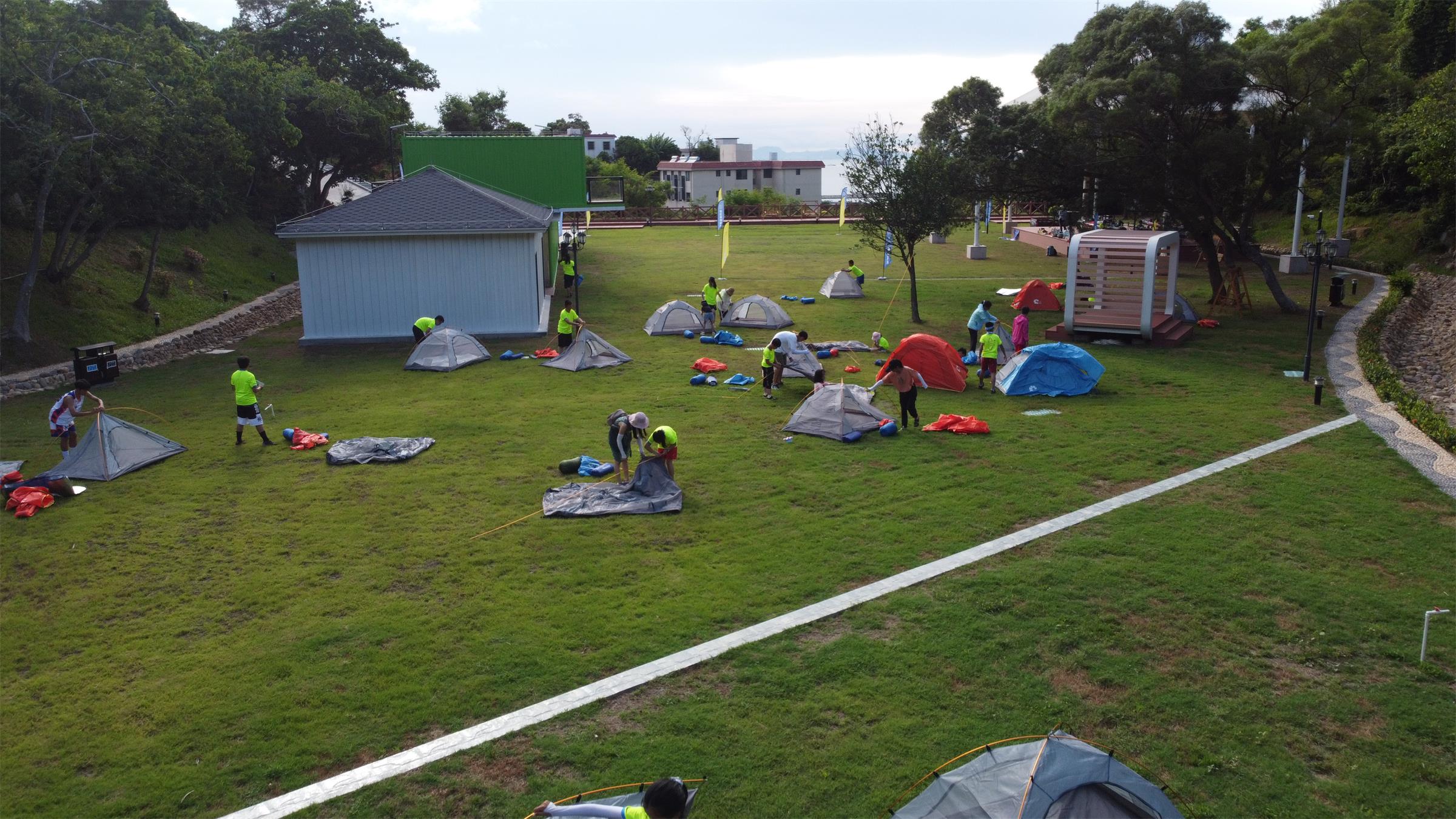 Camping base